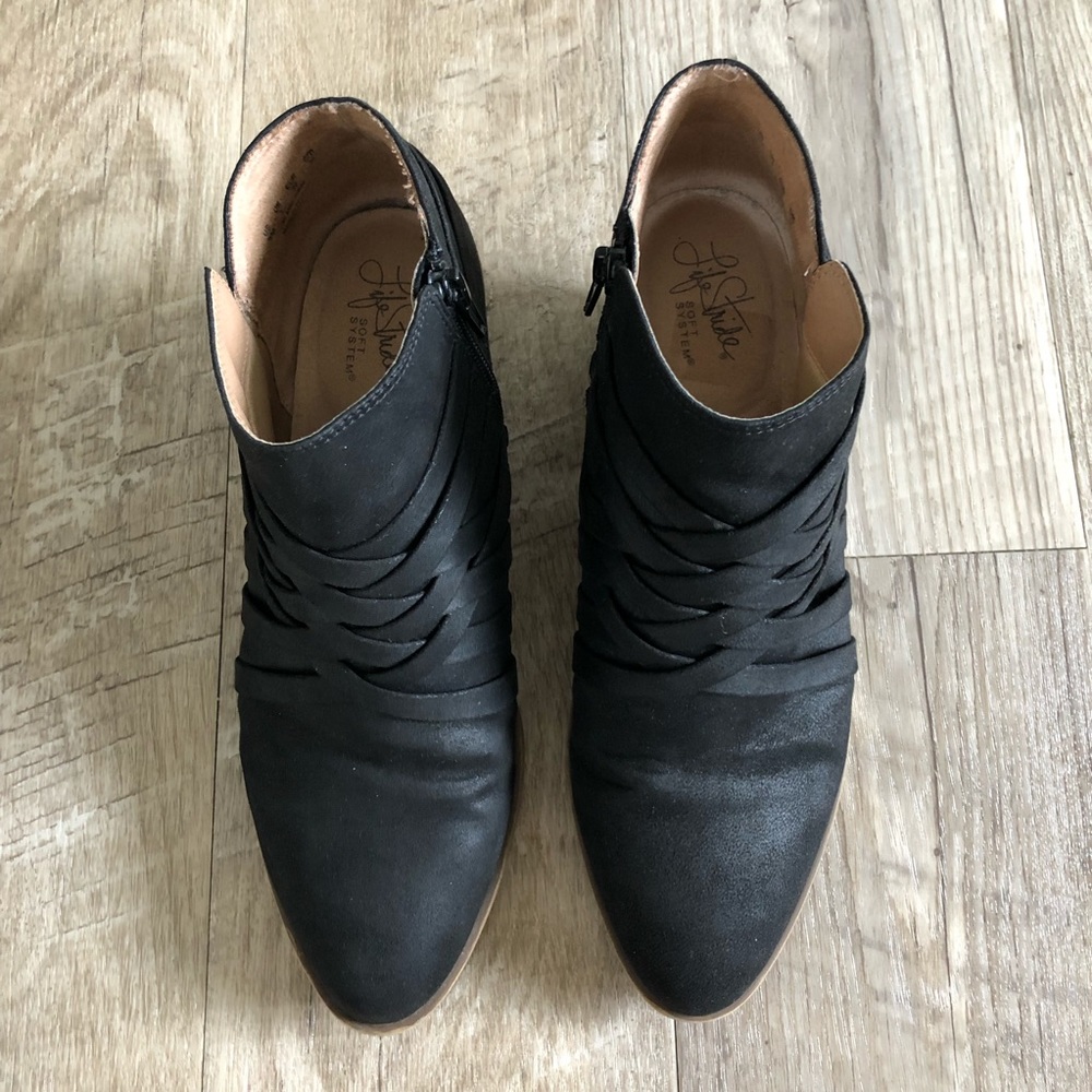 Life Stride Flex Black Booties. - image 5